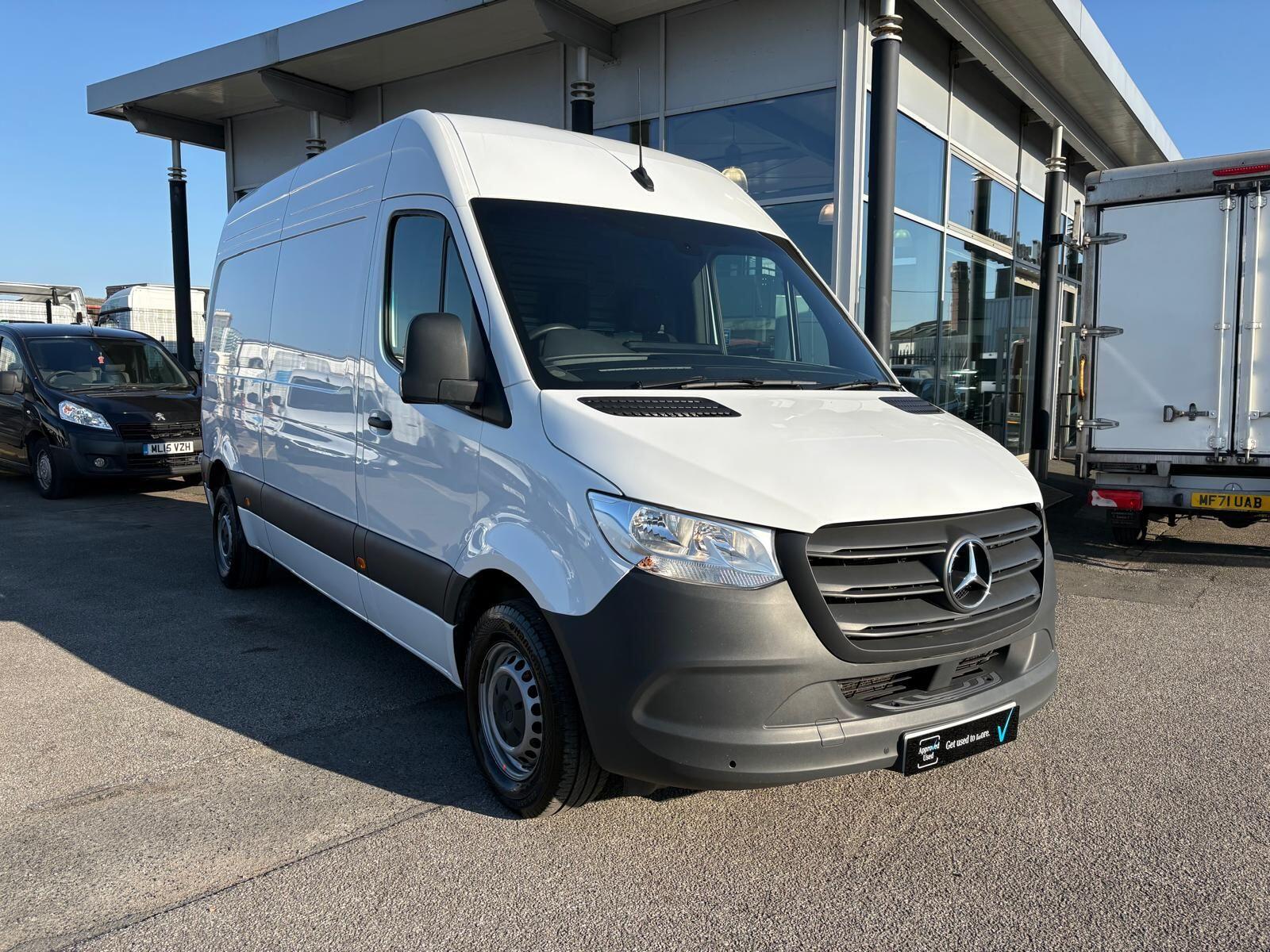 Mercedes-Benz Sprinter